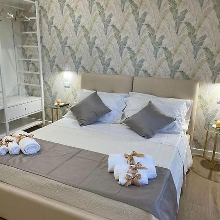 Luna&Sole Oreste Apartments - Self Check-In Bari Zewnętrze zdjęcie