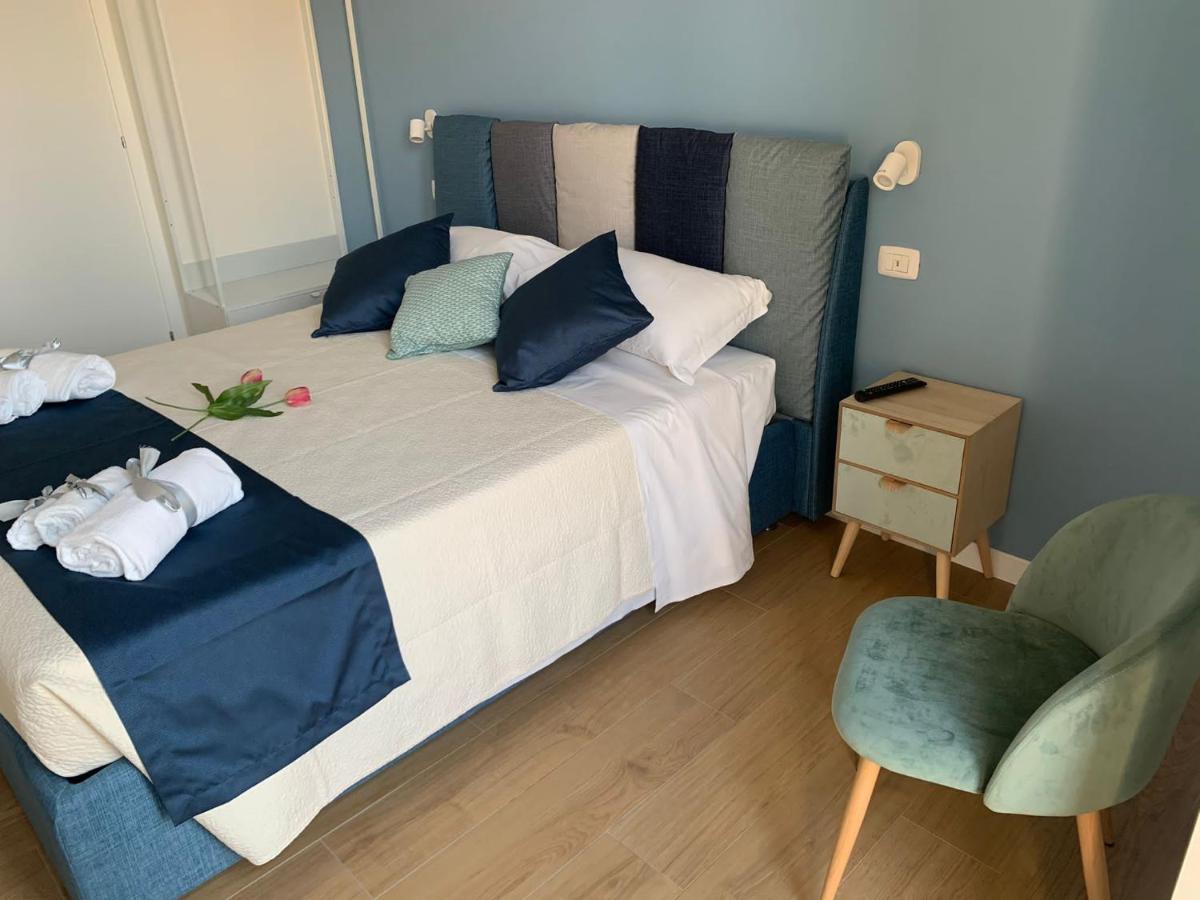 Luna&Sole Oreste Apartments - Self Check-In Bari Zewnętrze zdjęcie