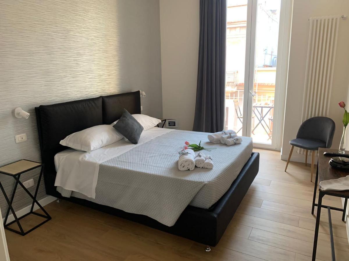 Luna&Sole Oreste Apartments - Self Check-In Bari Zewnętrze zdjęcie
